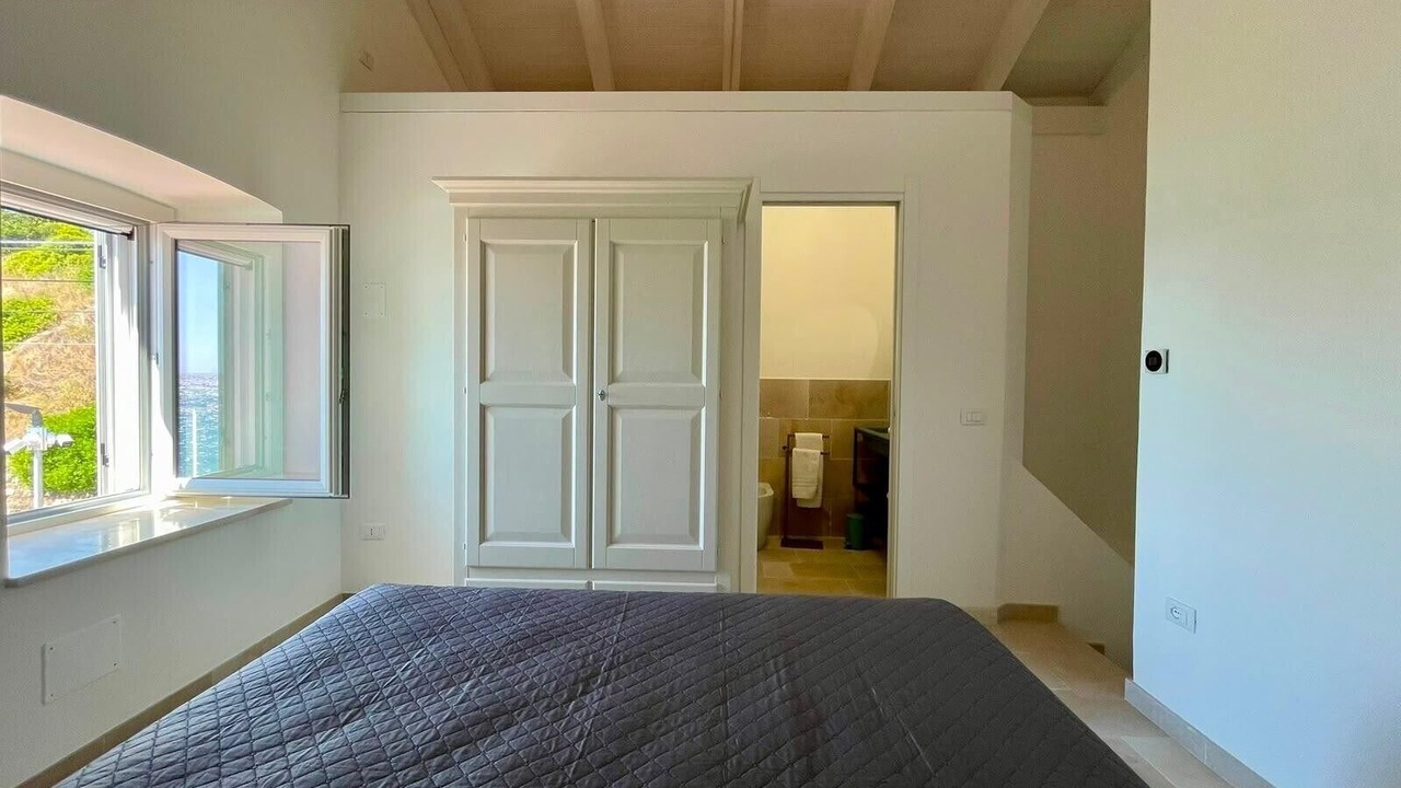Photo of Bedroom in Roseto Capo Spulico