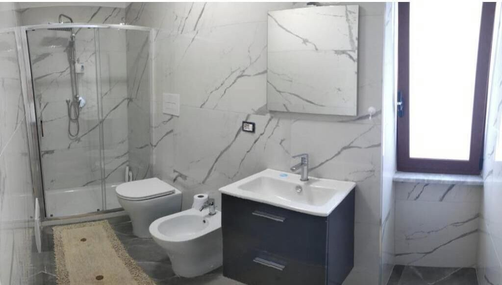 Photo of Bathroom in Naples