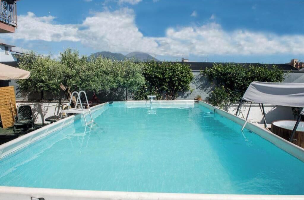 Photo of Outdoor in Naples