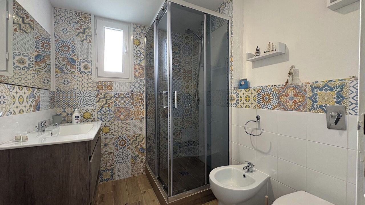 Photo of Bathroom in Noto
