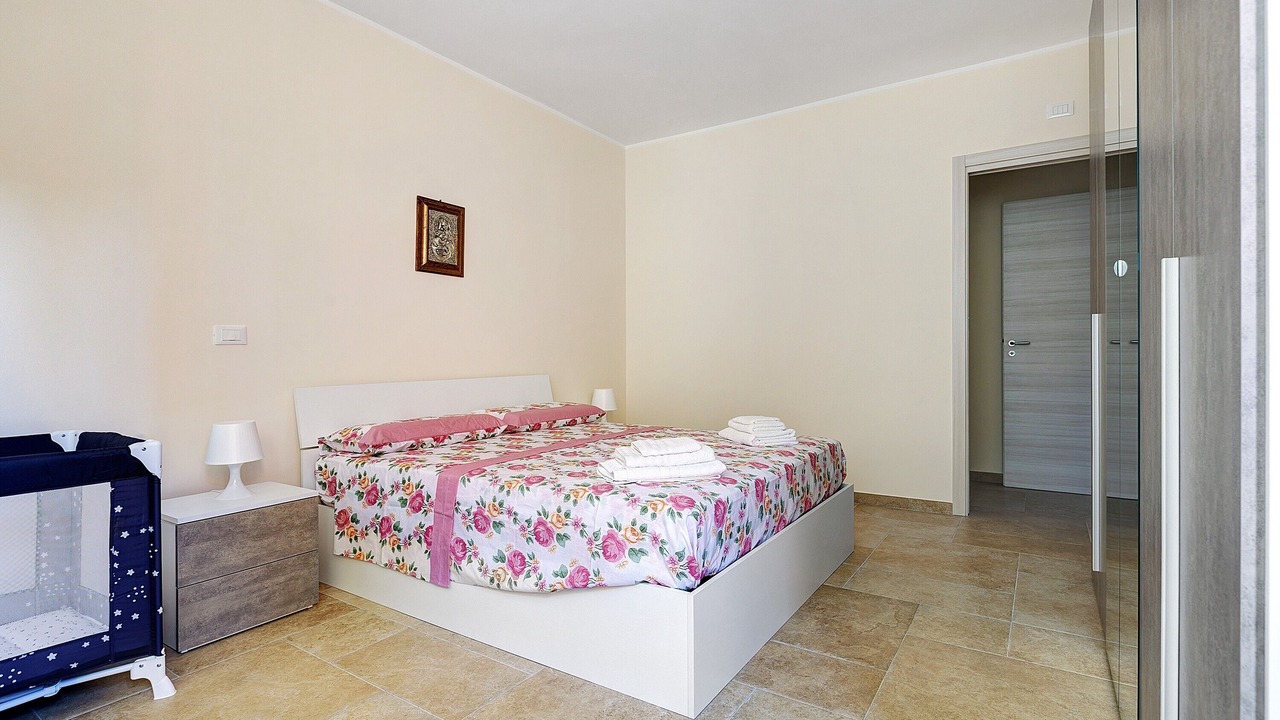 Photo of Bedroom in Patti
