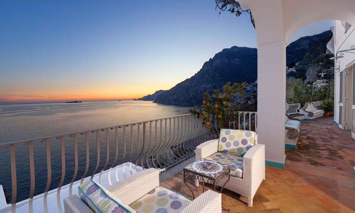 Photo of Patio Balcony in Laurito