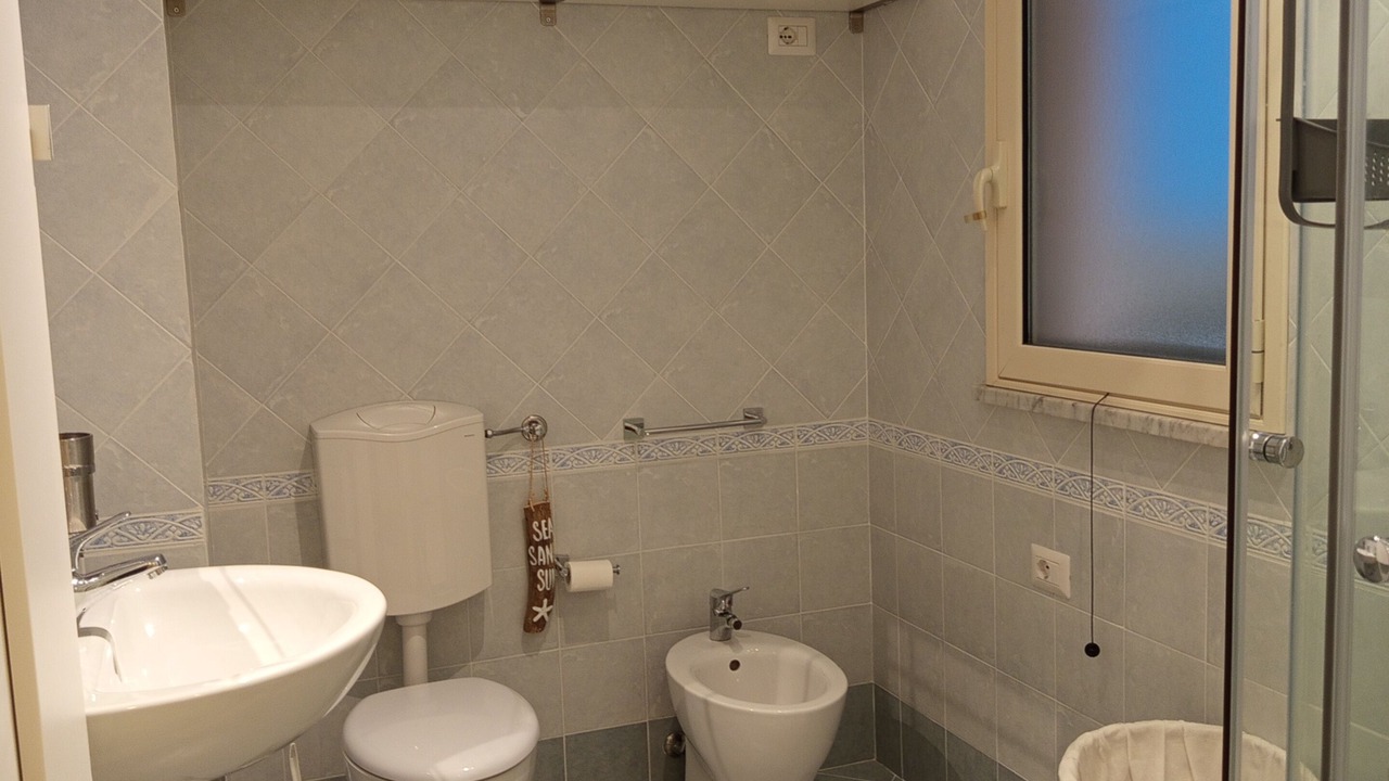 Photo of Bathroom in Lascari