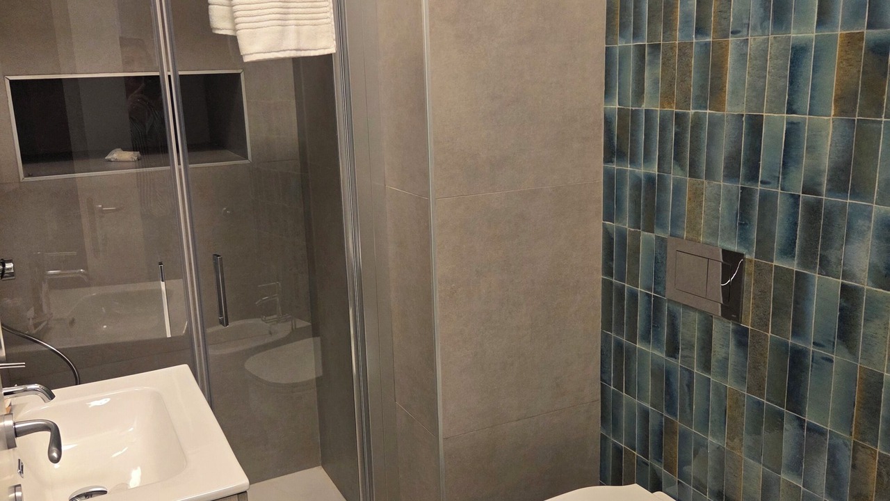 Photo of Bathroom in Mergellina