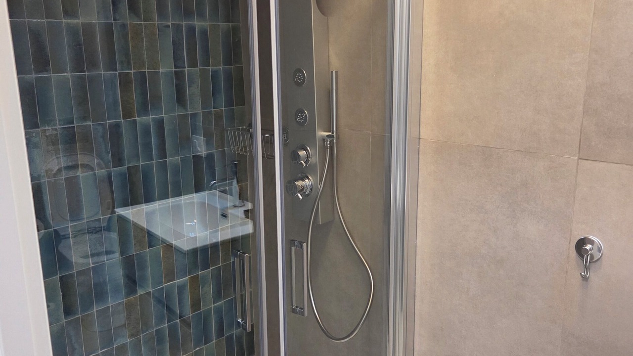 Photo of Bathroom in Mergellina
