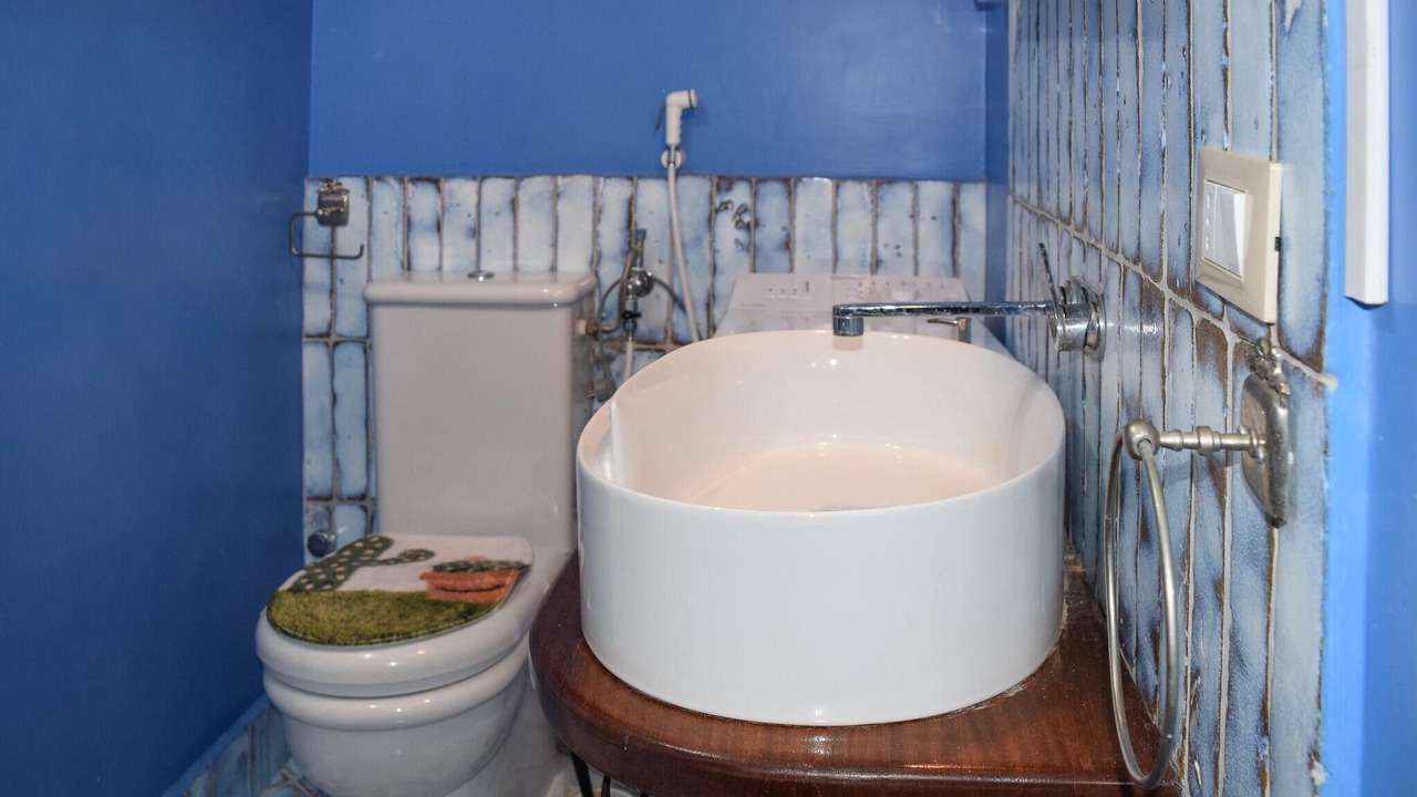 Photo of Bathroom in Palazzolo Acreide Historic Centre