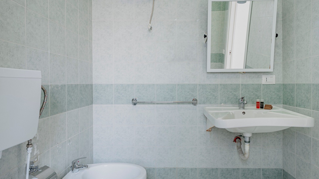 Photo of Bathroom in Tiche