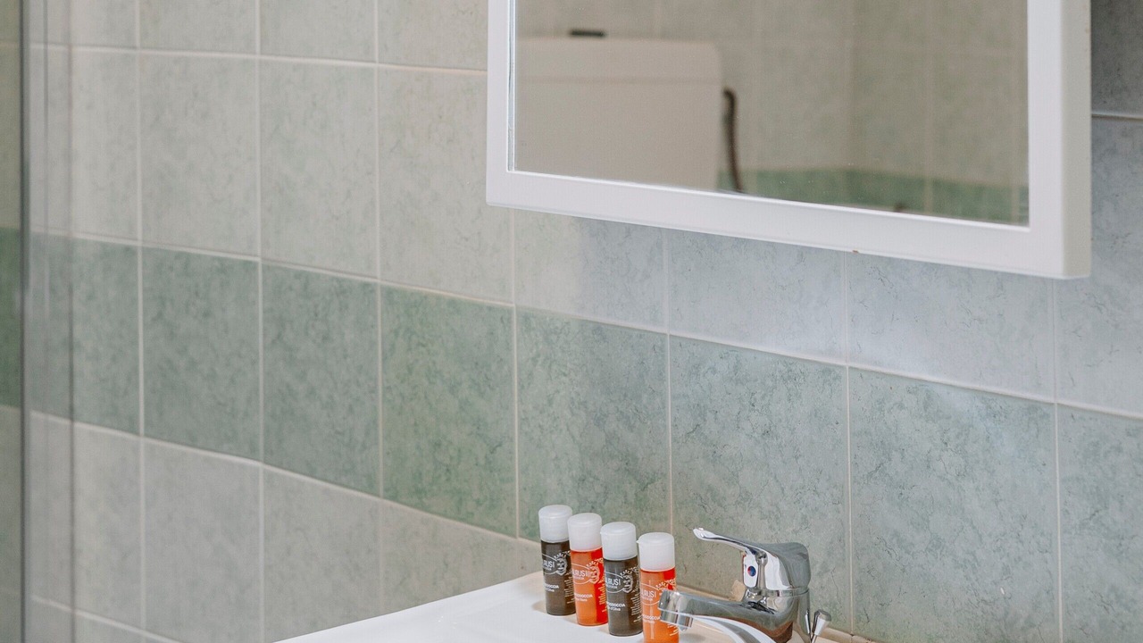 Photo of Bathroom in Tiche