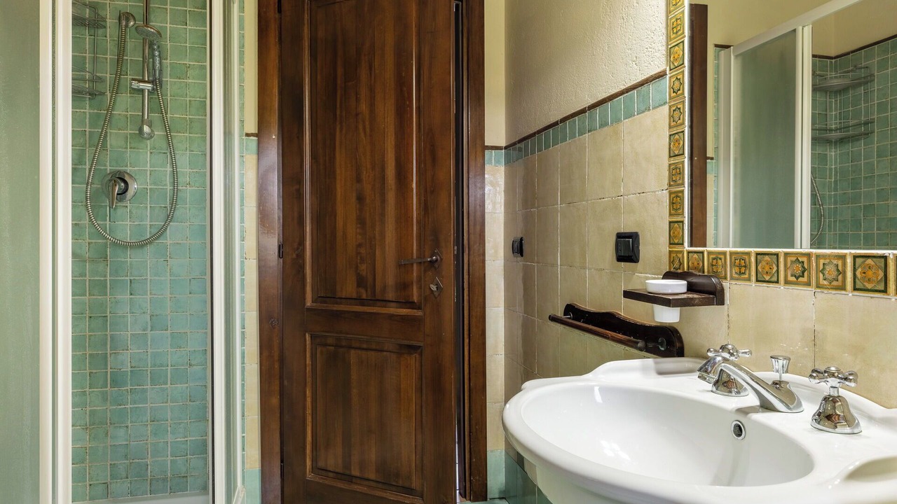 Photo of Bathroom in Todi