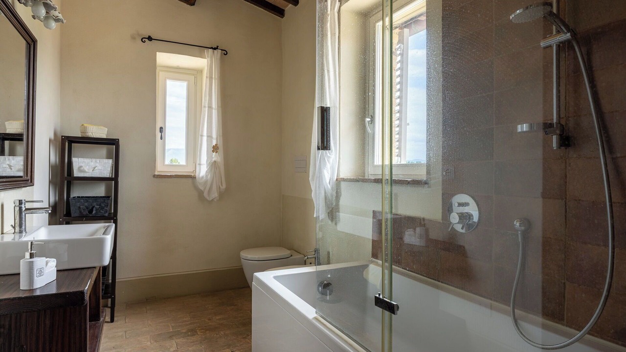 Photo of Bathroom in Bovara