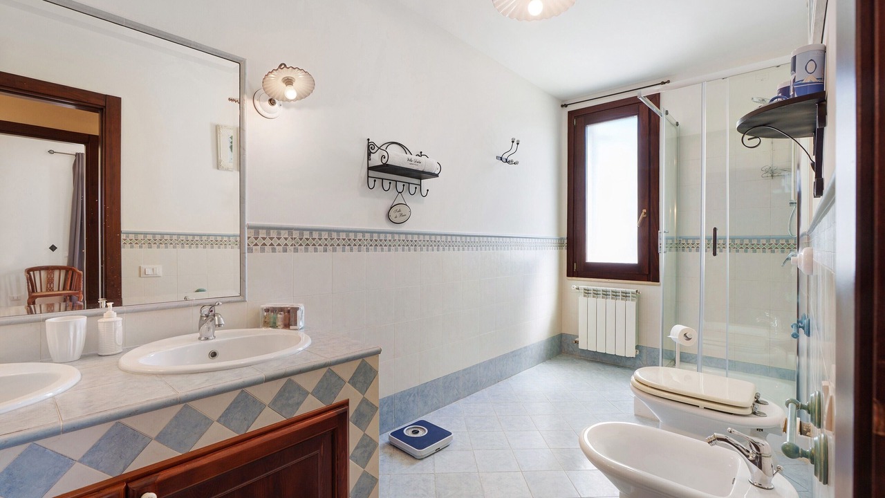 Photo of Bathroom in Partinico