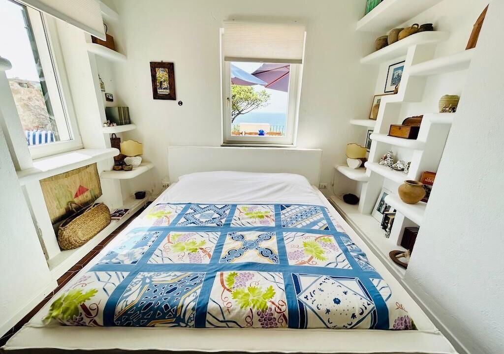Photo of Bedroom in Ischia Porto