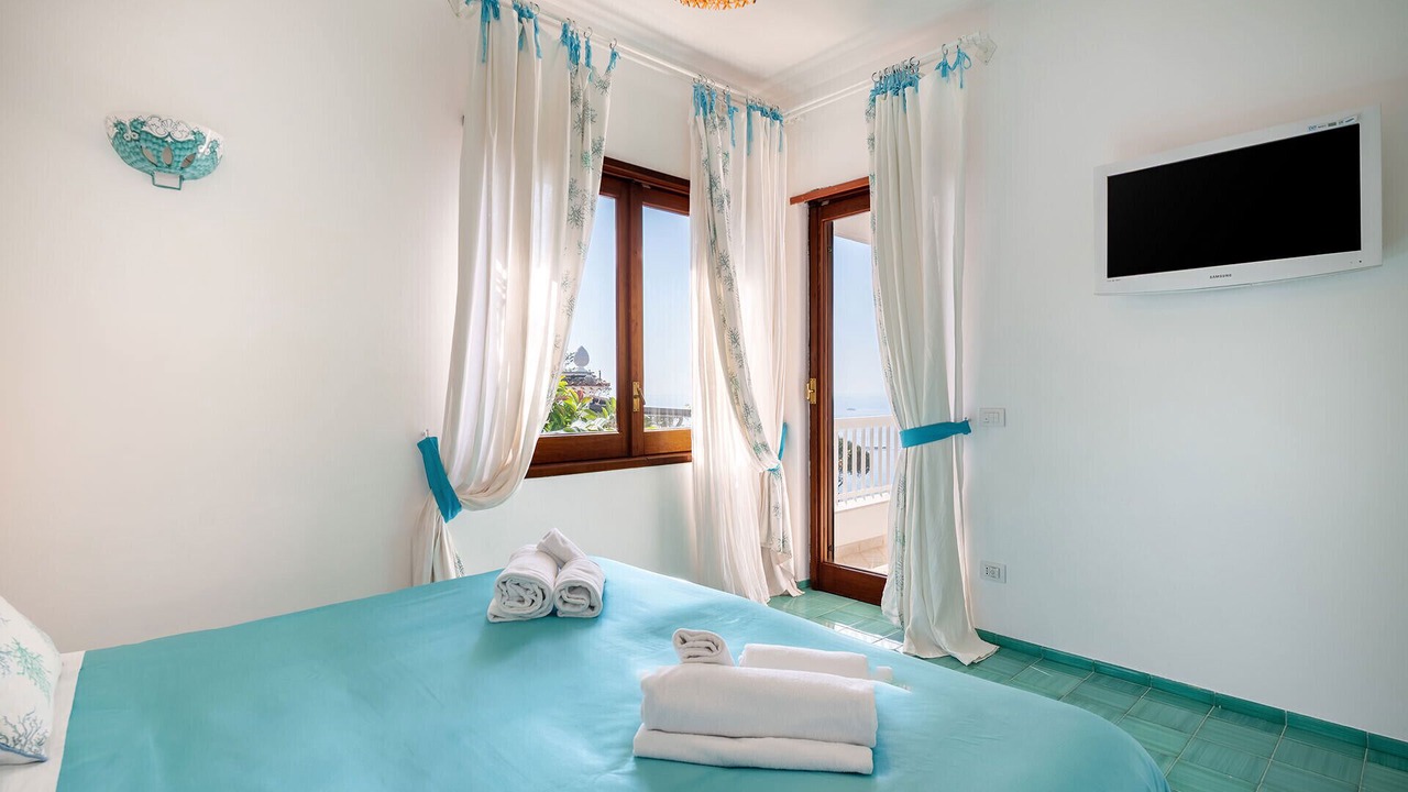 Photo of Bedroom in Sirenuse