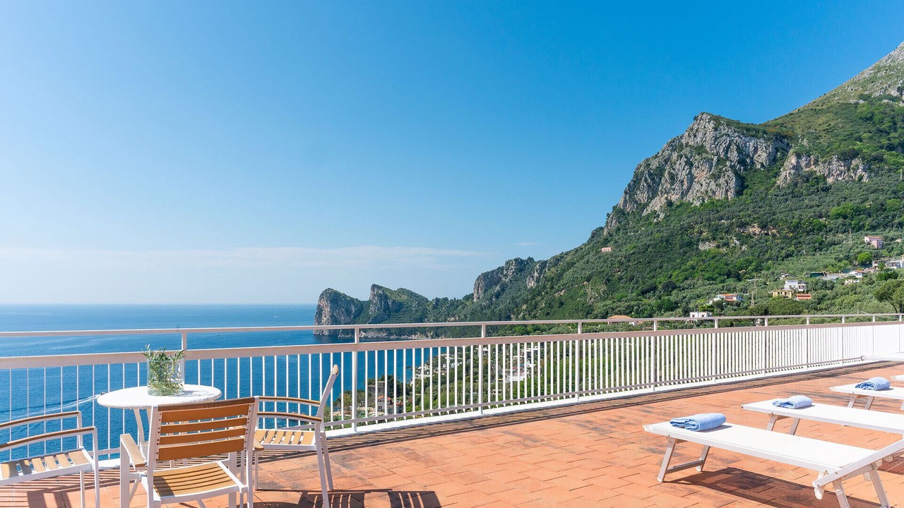 Photo of Patio Balcony in Sirenuse