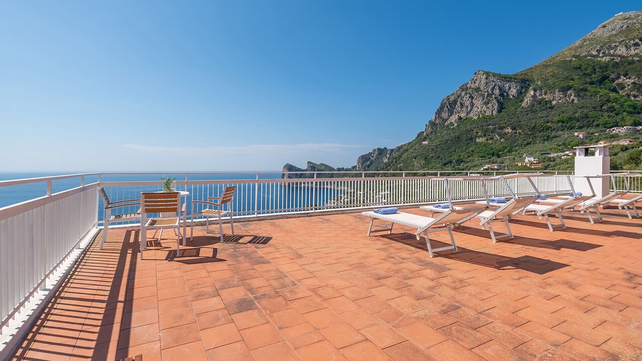 Photo of Patio Balcony in Sirenuse