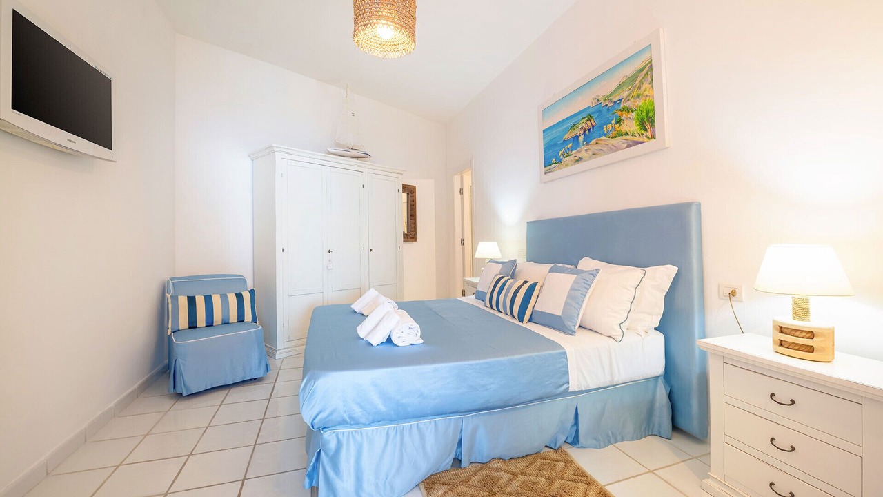 Photo of Bedroom in Sirenuse