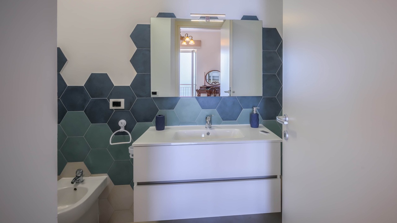 Photo of Bathroom in Belvedere Marittimo