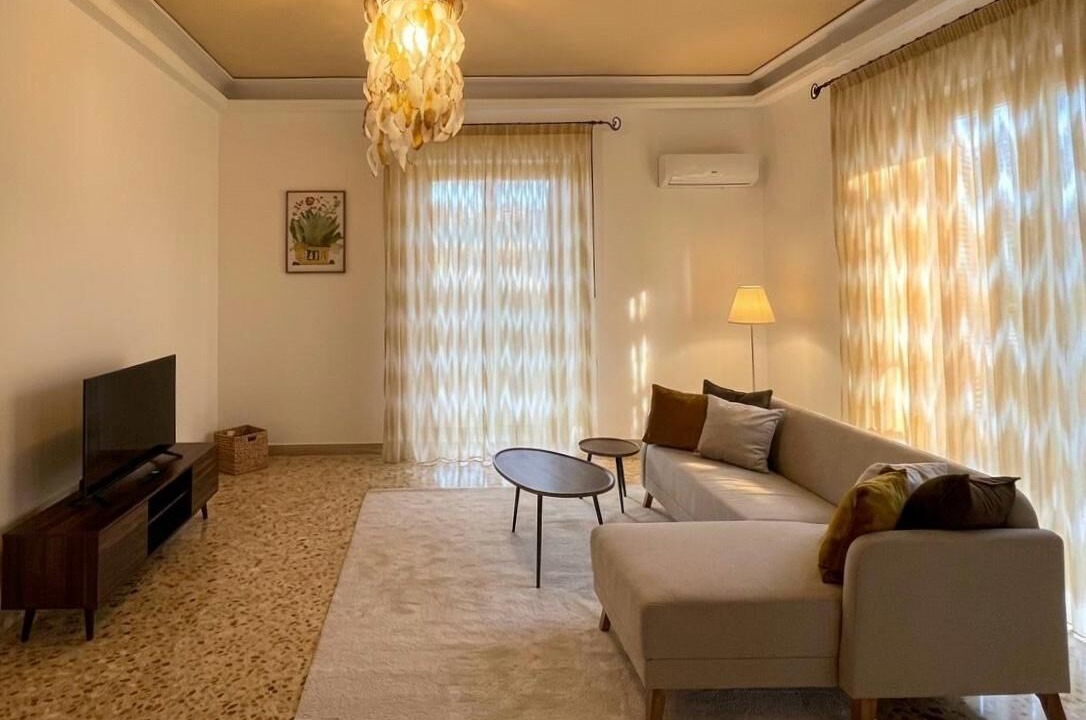 Photo of Livingroom in Ruggero Settimo