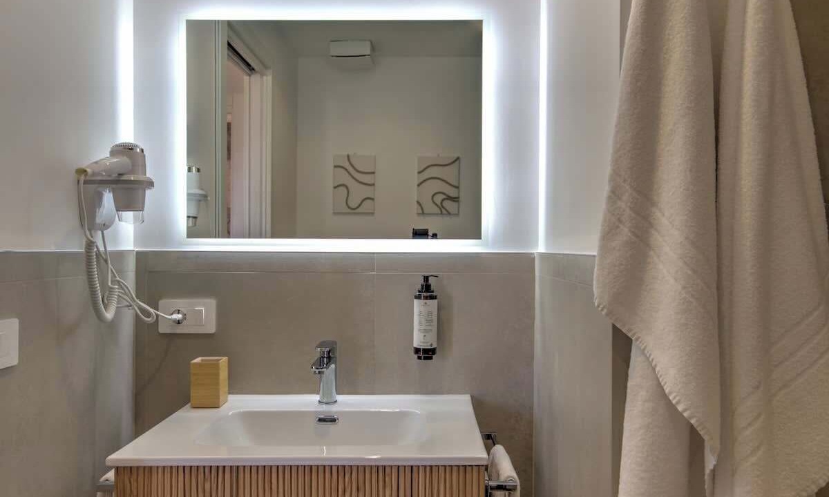 Photo of Bathroom in Carini