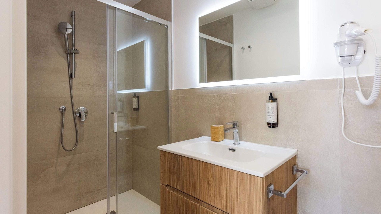 Photo of Bathroom in Carini