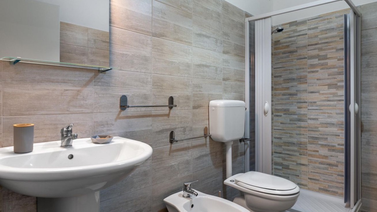 Photo of Bathroom in Torre di Faro