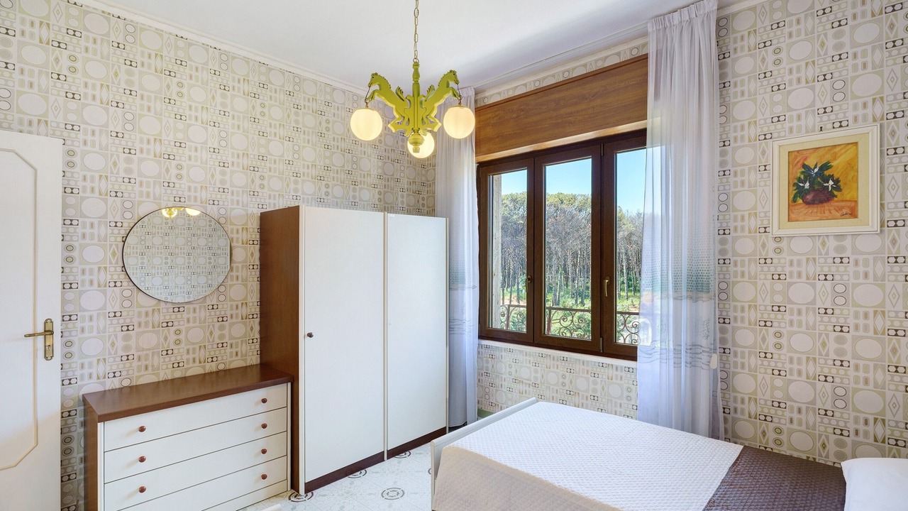 Photo of Bedroom in Laura