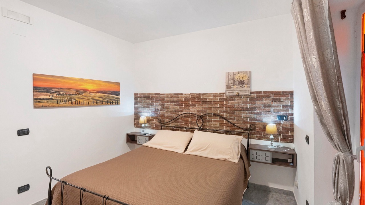 Photo of Bedroom in Arco Felice