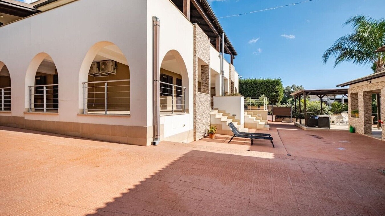 Photo of Patio Balcony in Ognina