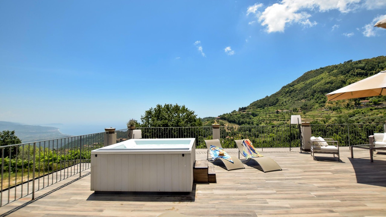 Photo of Others in Stella Cilento