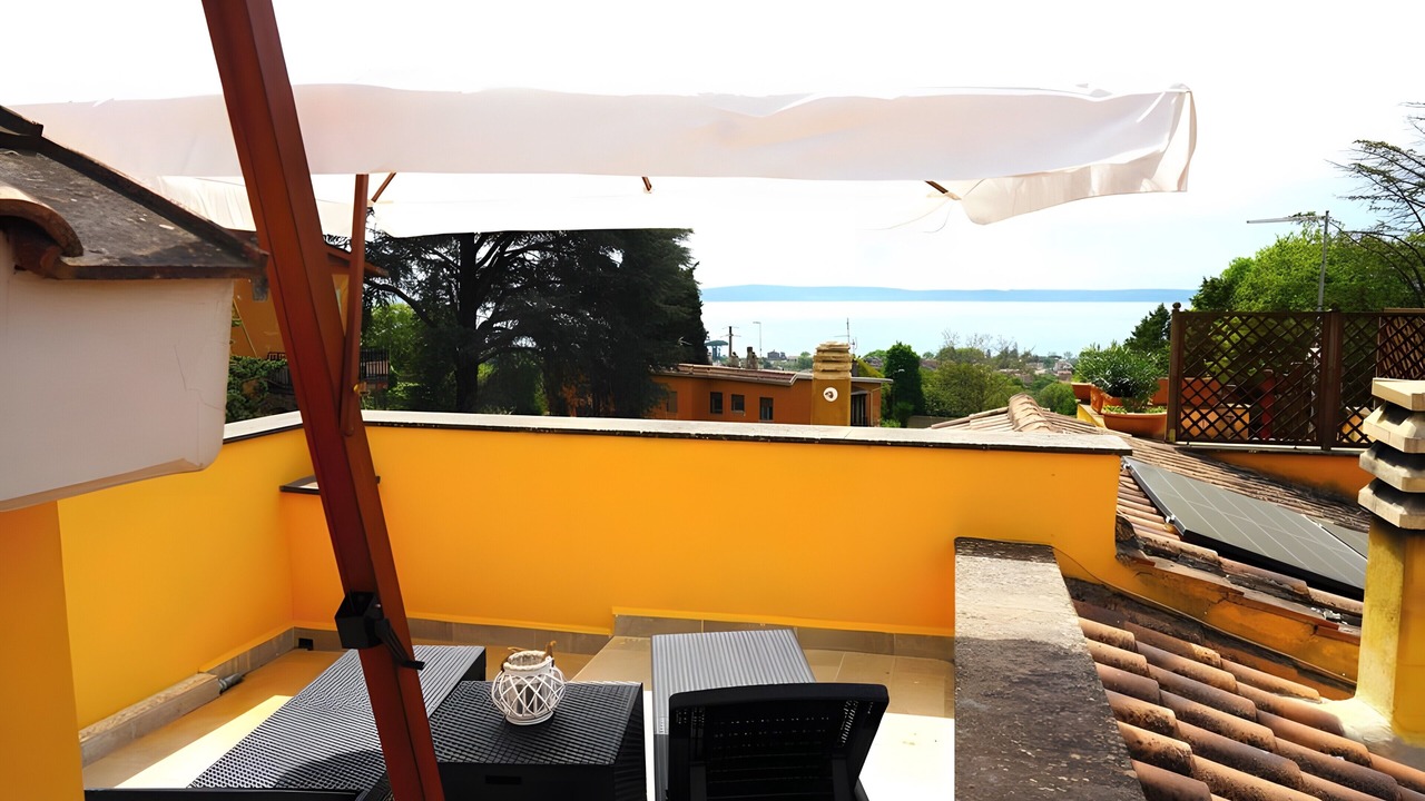 Photo of Outdoor in Lake Bracciano