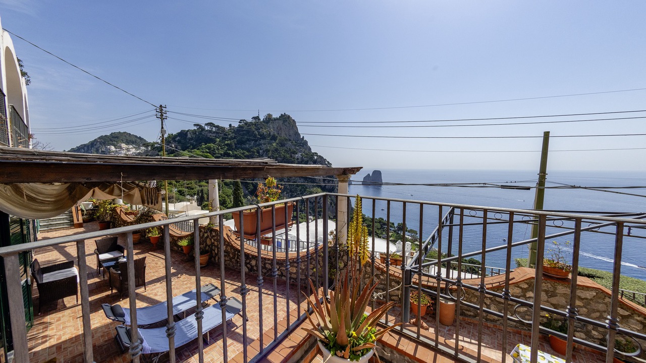 Photo of Patio Balcony in Marina Piccola