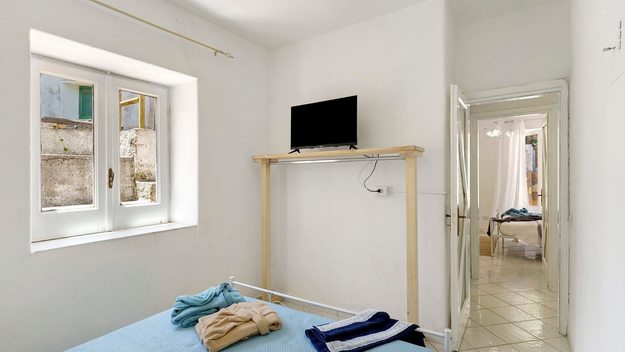 Photo of Bedroom in Forio