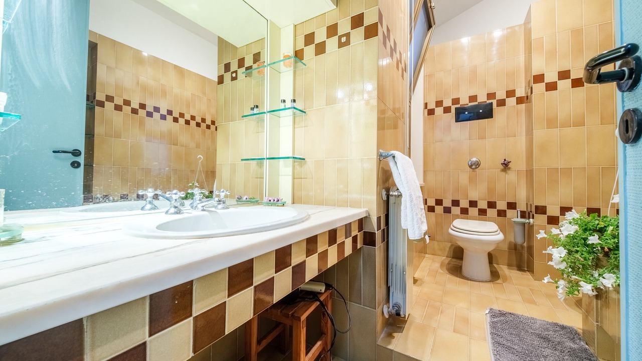 Photo of Bathroom in Pace del Mela