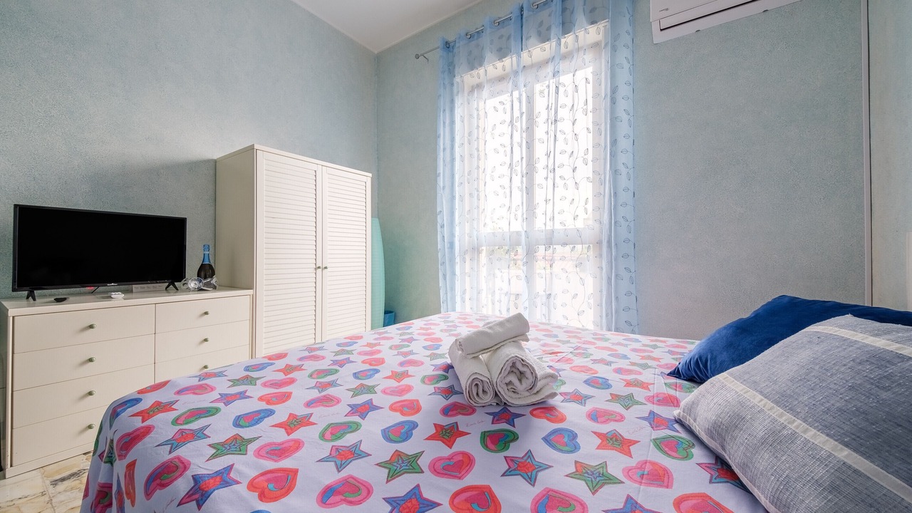 Photo of Bedroom in Pace del Mela
