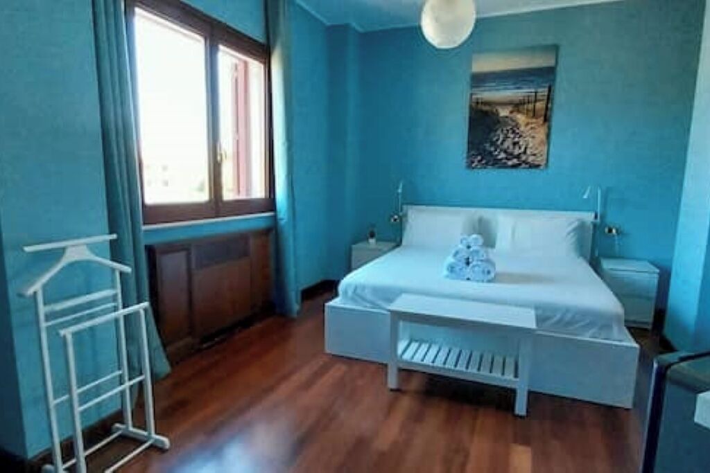 Photo of Bedroom in Tiche