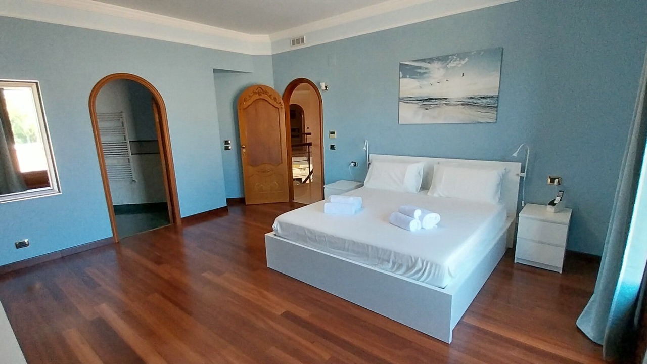 Photo of Bedroom in Tiche