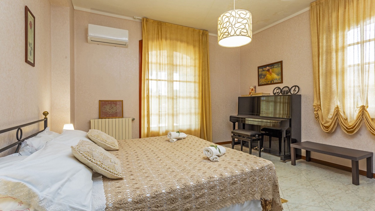 Photo of Bedroom in Aci Sant'Antonio