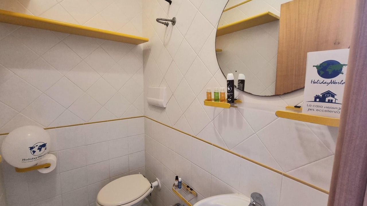 Photo of Bathroom in Contrada Pistavecchia 2