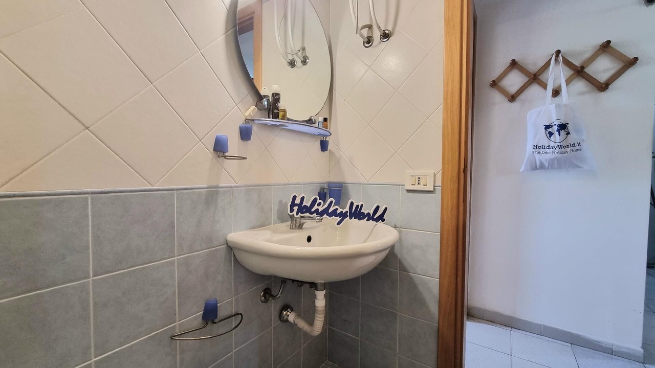 Photo of Bathroom in Contrada Pistavecchia 2