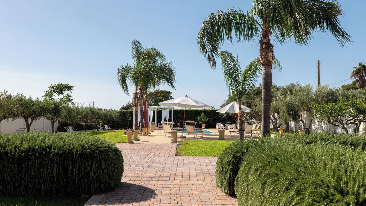 Photo of Outdoor in Arini