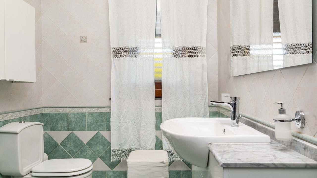 Photo of Bathroom in Pedara