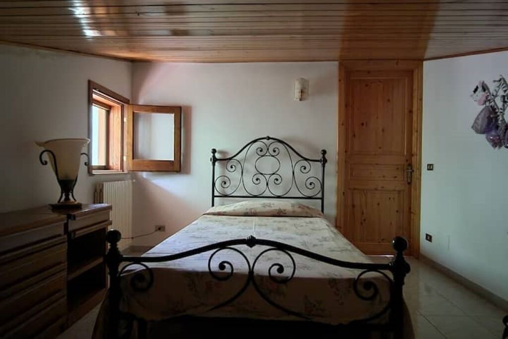 Photo of Bedroom in Castelbuono