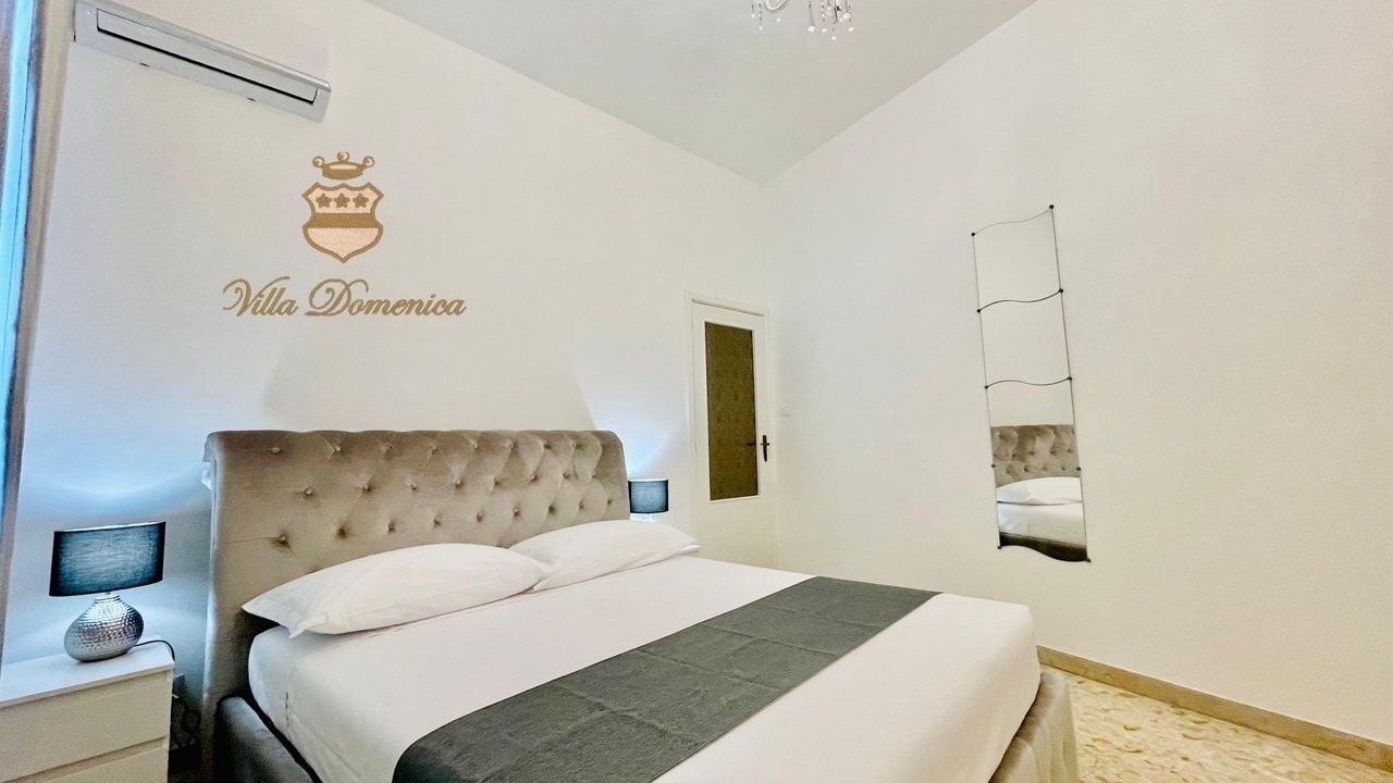 Photo of Bedroom in Taormina City Centre