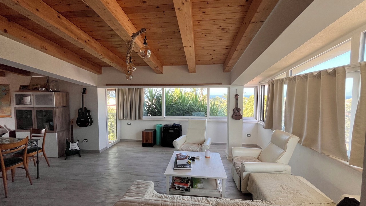 Photo of Livingroom in Brucoli