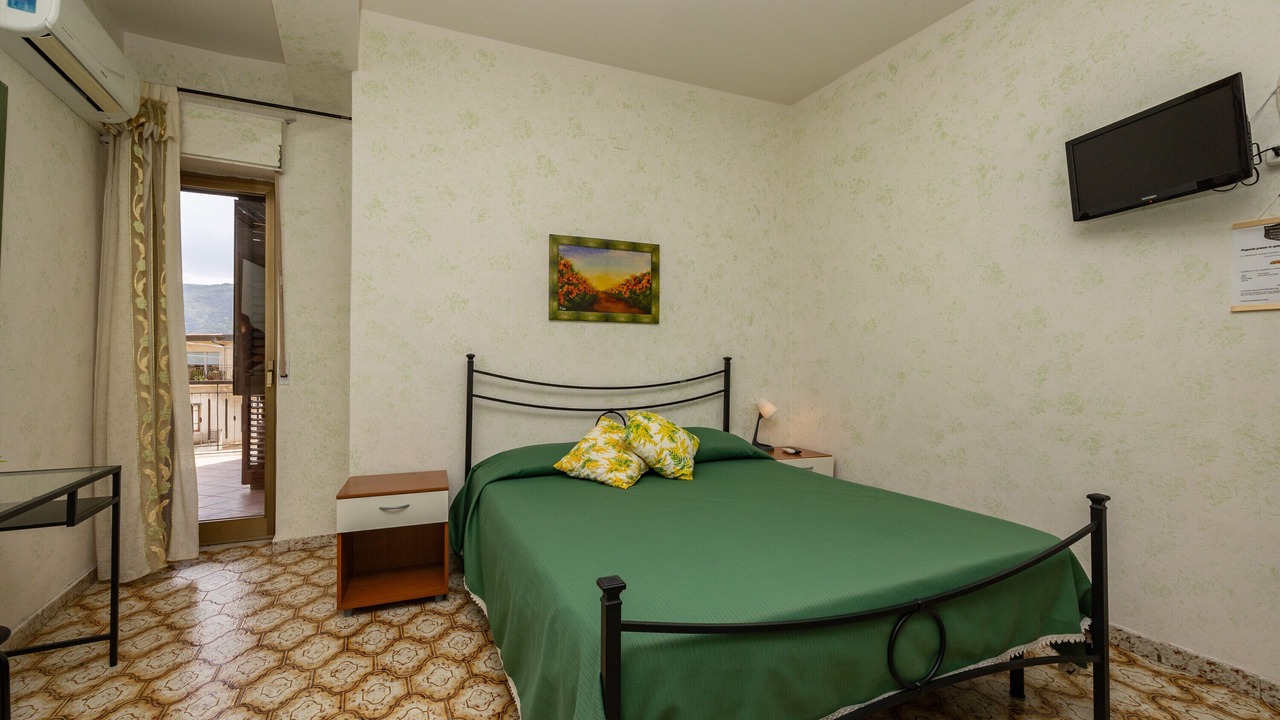 Photo of Bedroom in Ficarra