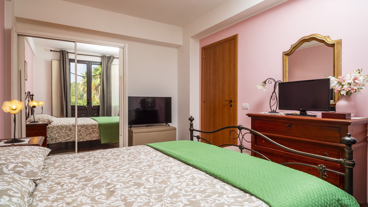 Photo of Bedroom in Piedimonte Etneo