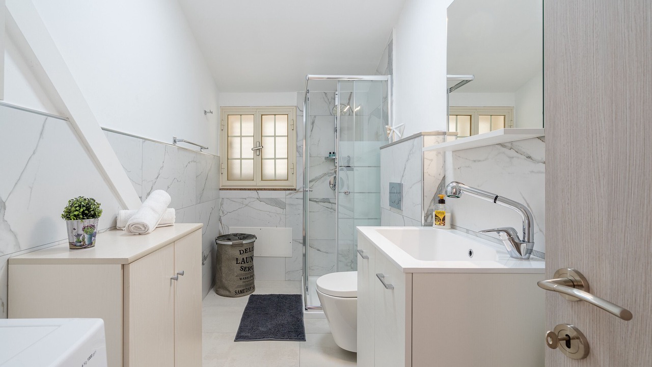 Photo of Bathroom in Tiche