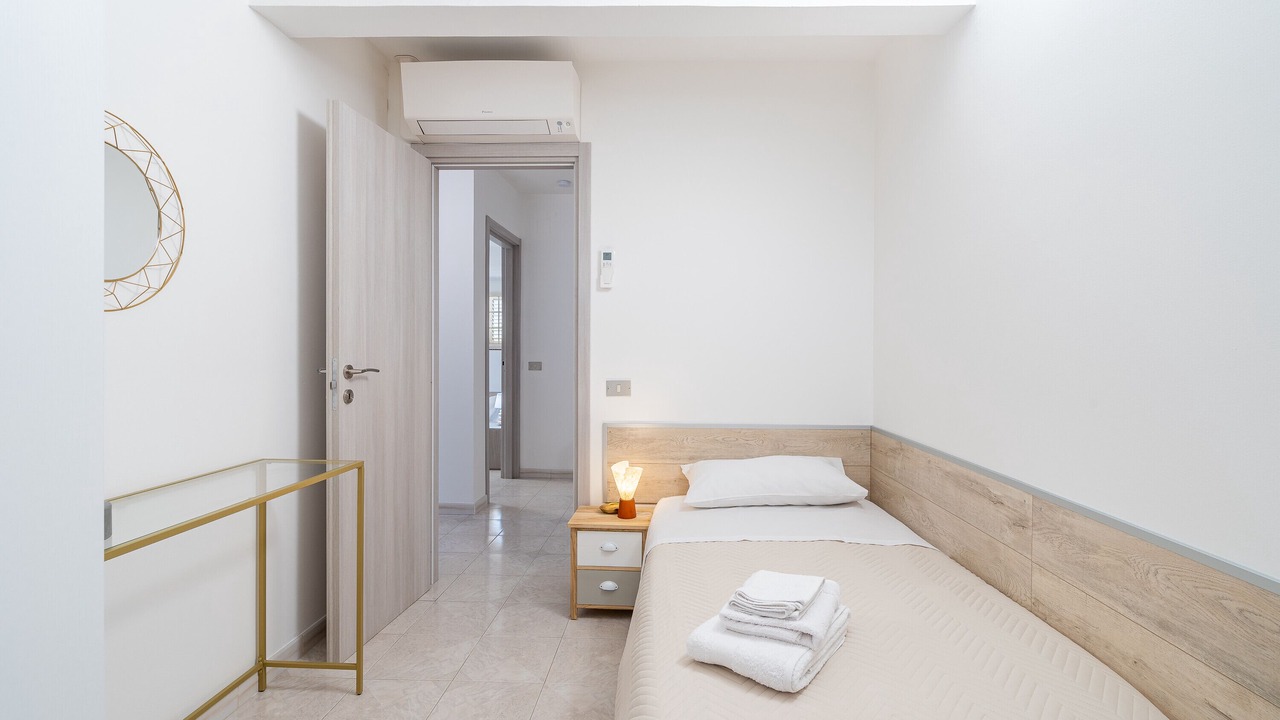 Photo of Bedroom in Tiche