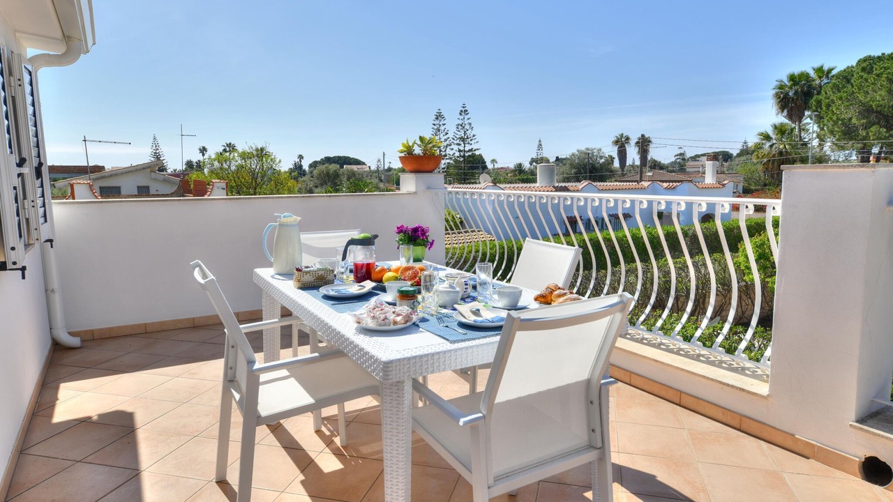Photo of Patio Balcony in Fontane Bianche