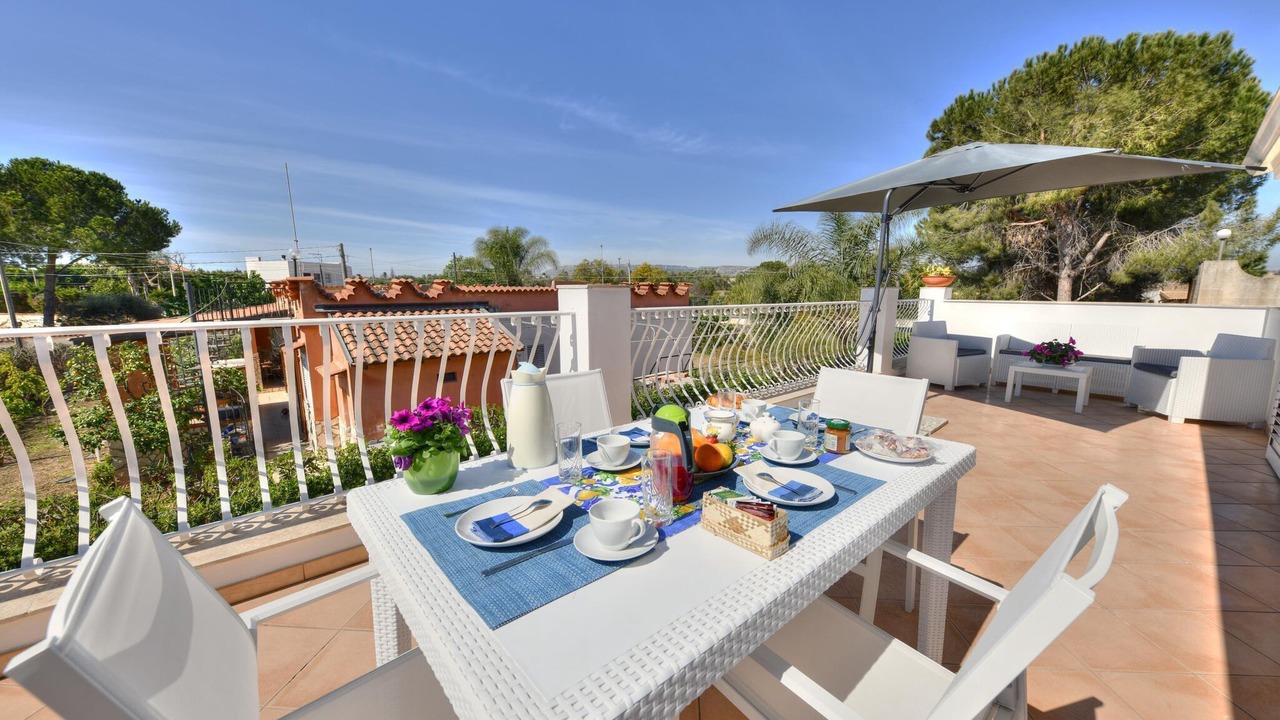 Photo of Patio Balcony in Fontane Bianche